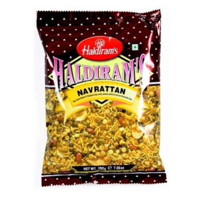 Haldiram's Namkeen - Navrattan